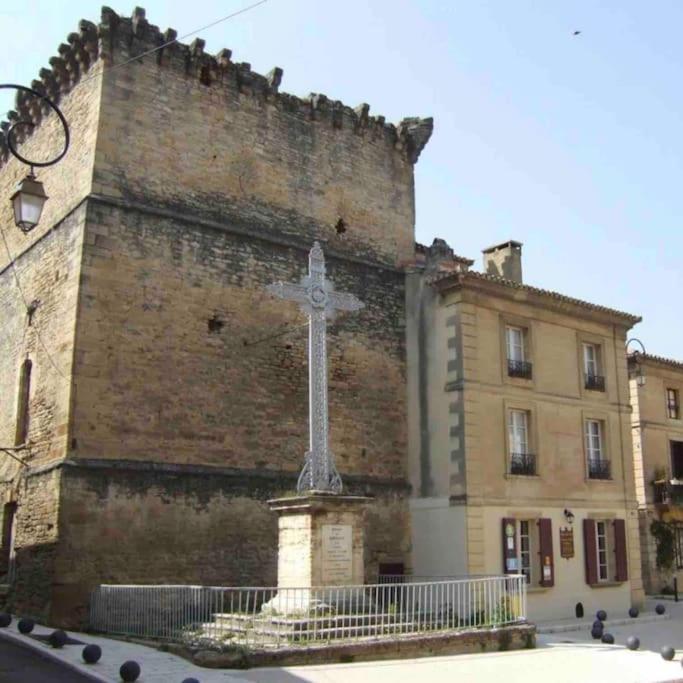 Chez Lydia - Osez La Vie De Chateau ! Pont Du Gard, Uzes 레물링 외부 사진